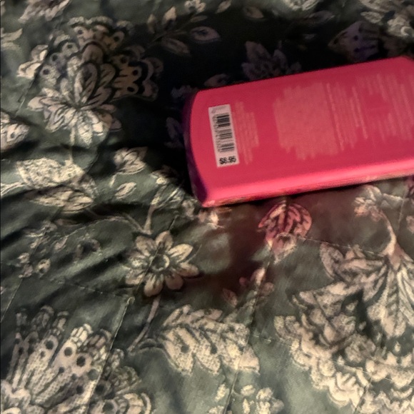 Bath & Body Works Birthday Cake Foaming Hand Soap - Pink (5) - Picture 5 of 5